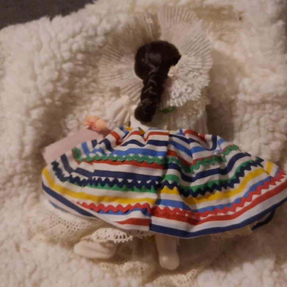 Miniature Mexico show doll - Picture 4 of 5